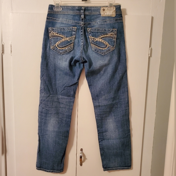 Silver Jeans Sam Boyfriend Distressed Capris - Picture 7 of 12